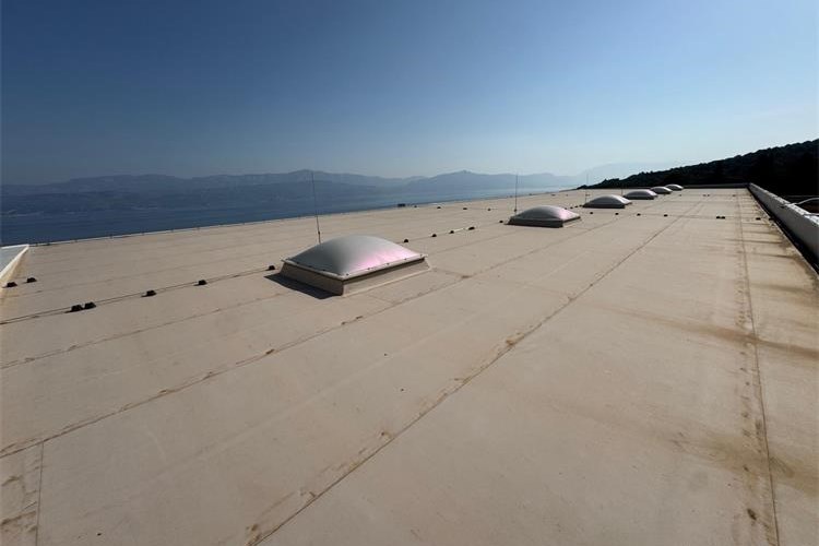 Slika /slike/Solari vodovod Brač Hvar.jpg